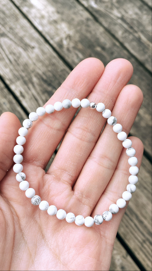 Howlite 4mm